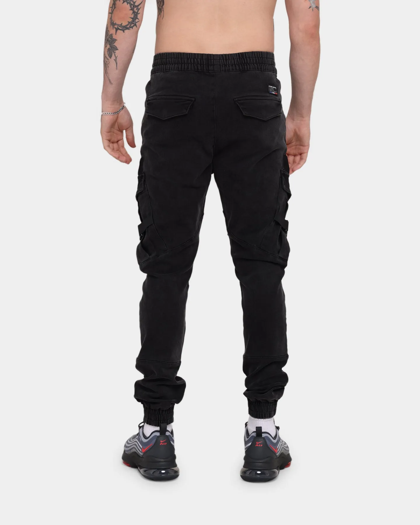 Carré Transition Cargo Jogger Washed Black