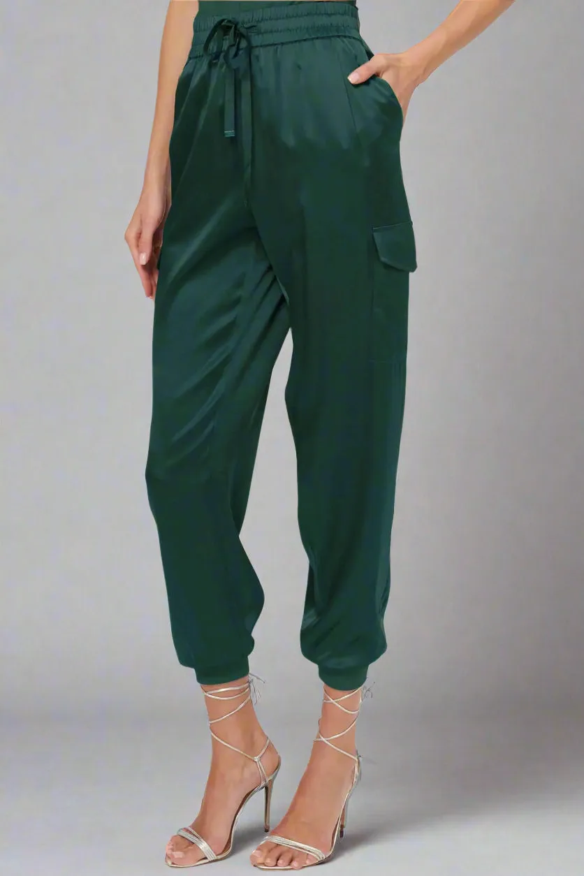 Elsie Pant in Deep Sea