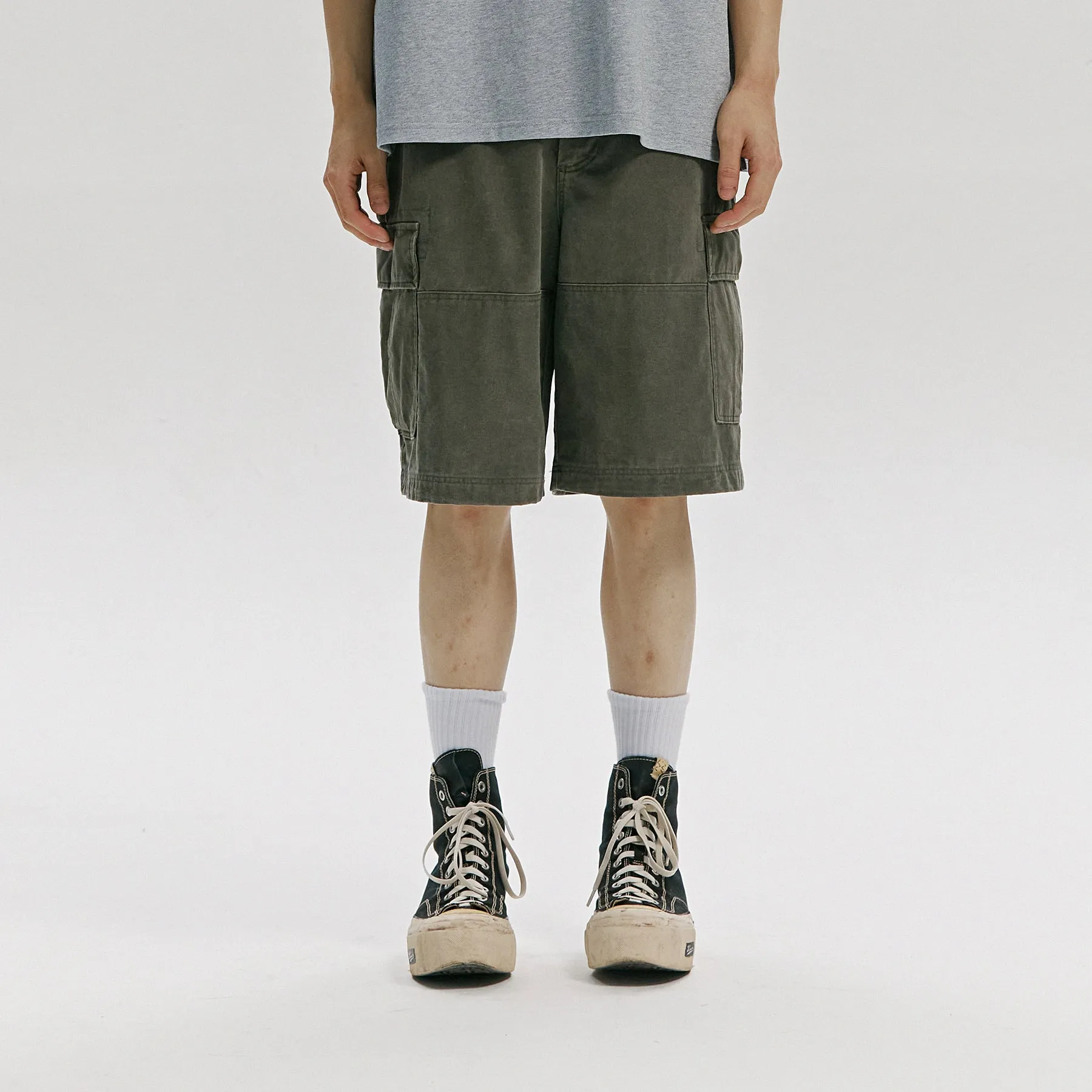 FADED COTTON CARGO SHORTS - OLIVE