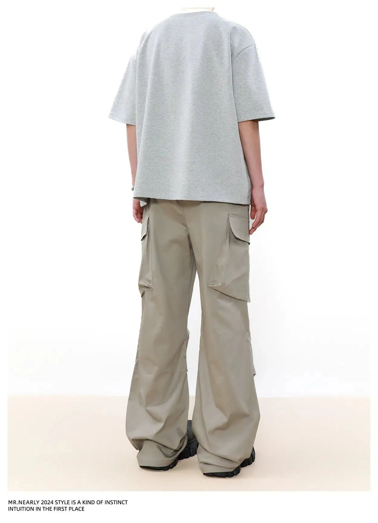 Multi-Pocket Pleats Cargo Pants