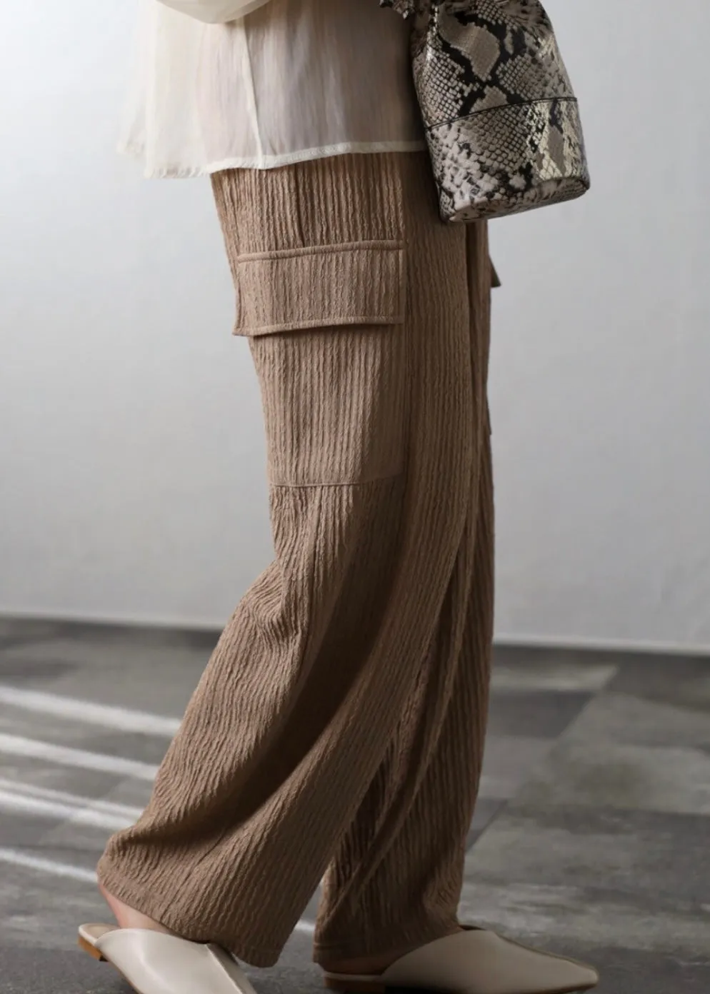 pleats cargo pants
