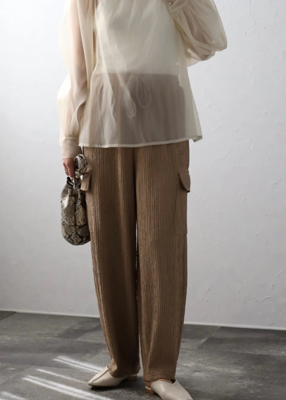 pleats cargo pants