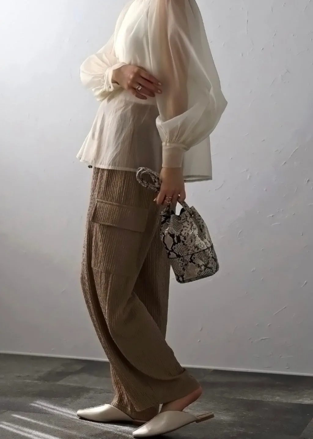 pleats cargo pants
