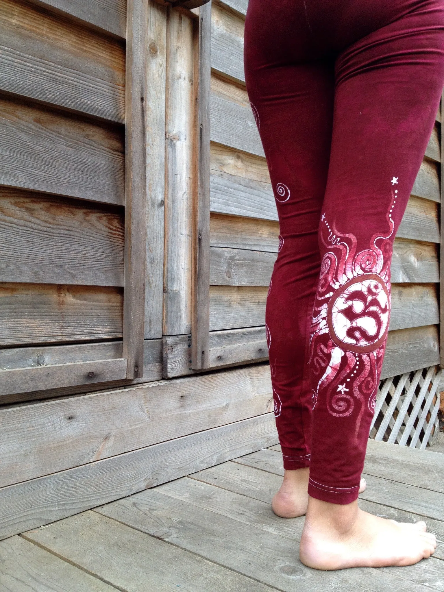 Red Earth Om and Batik Stars Leggings