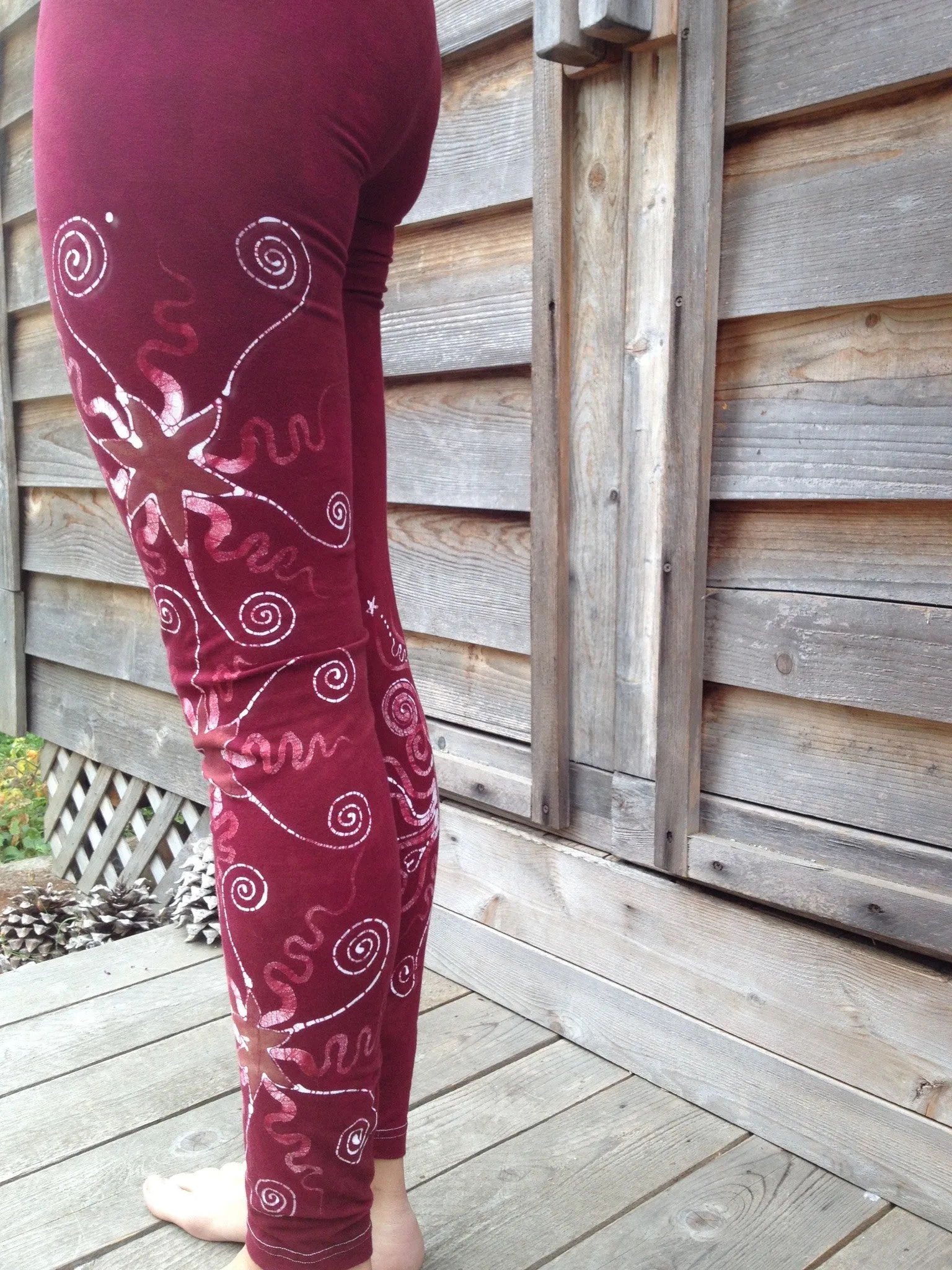 Red Earth Om and Batik Stars Leggings