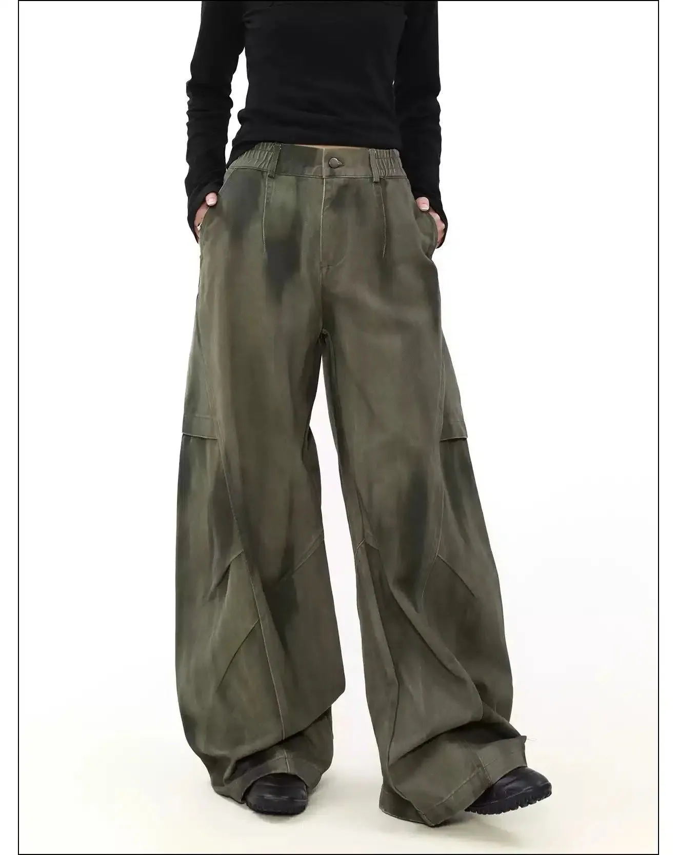 Washed Pleats Wide Cargo Pants
